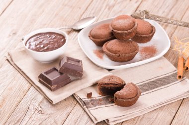 Çikolata dolgulu Pasticciotto keki.. 