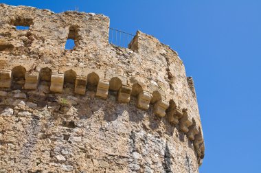 rocca Imperiale Swabian Şatosu. Calabria. İtalya.