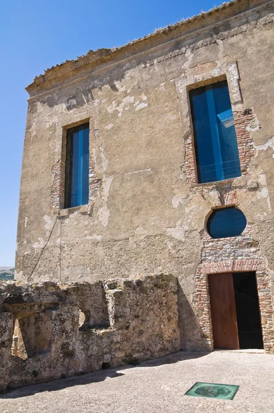 Zwabisch kasteel van rocca imperiale. Calabria. Italië. — Stockfoto