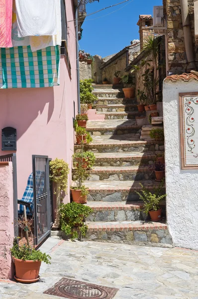 Alleyway. Rocca Imperiale. Calabria. Italy. — Stock Photo, Image