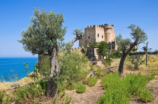 Castelo de Roseto Capo Spulico. Calábria. Itália . — Fotografia de Stock