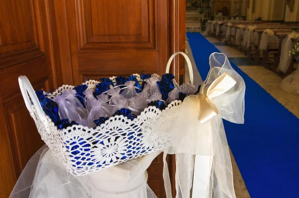 Dia do casamento. Igreja Matriz de Oriolo. Calábria. Itália . — Fotografia de Stock