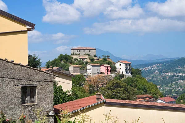 Panoramisch zicht op viggianello. Basilicata. Italië. — Stockfoto
