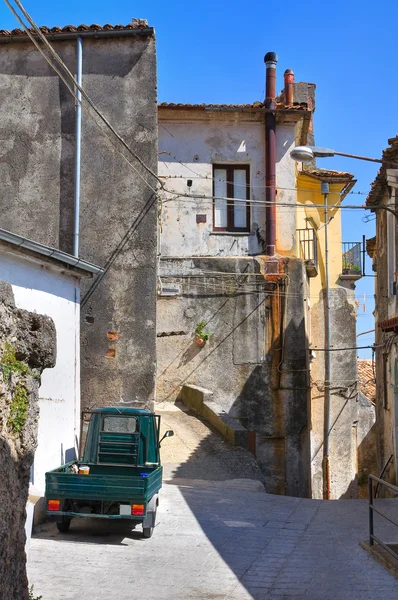 Une ruelle. Morano Calabro. Calabre. Italie . — Photo