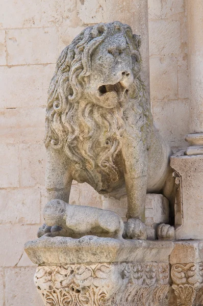 Katedrála Duomo Altamura. Puglia. Itálie. — Stock fotografie