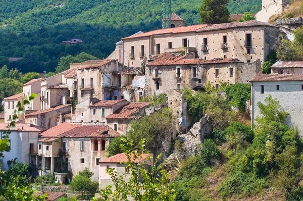 Panoramisch zicht op Brienza. Basilicata. Italië. — Stockfoto