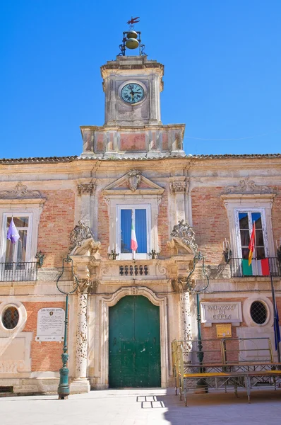 Edificio del Ayuntamiento. San Severo. Puglia. Italia . — Foto de Stock