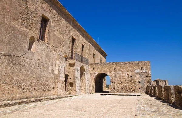 Castello svevo di Rocca Imperiale. Calabria. Italia . — Foto Stock