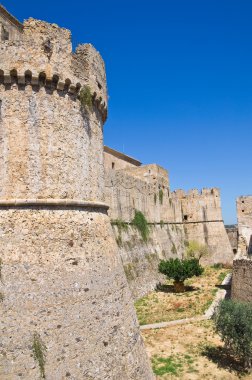 rocca Imperiale Swabian Şatosu. Calabria. İtalya.