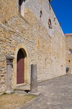 lagopesole Kalesi. Basilicata. İtalya.