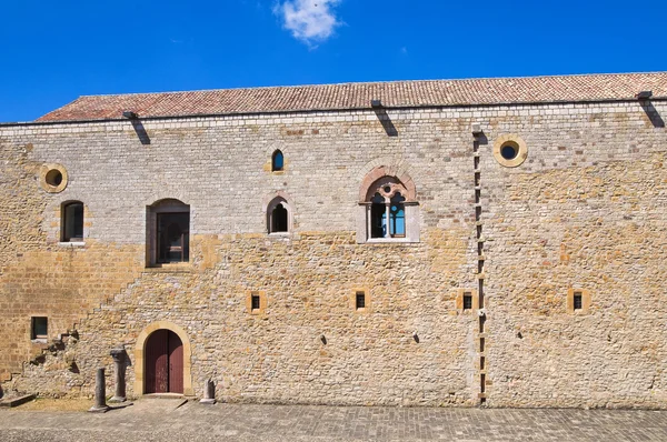 Lagopesole slott. Basilicata. Italien. — Stockfoto