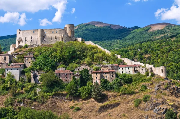 Panoramisch zicht op Brienza. Basilicata. Zuid-Italië. — Stockfoto