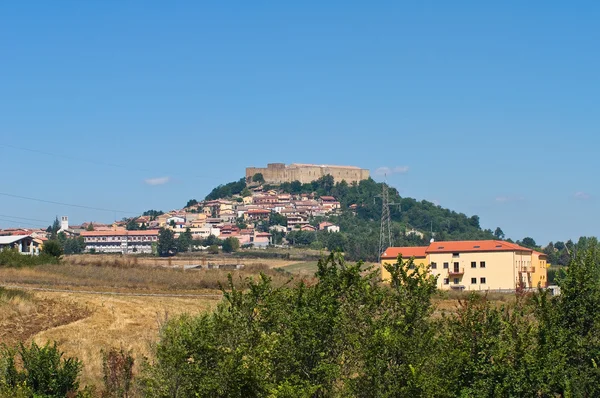 Vista panorámica de Lagopesole. Basilicata. Sur de Italia . — Foto de Stock