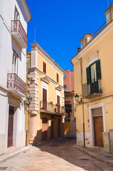 Para o beco. San Severo. Puglia. Itália . — Fotografia de Stock