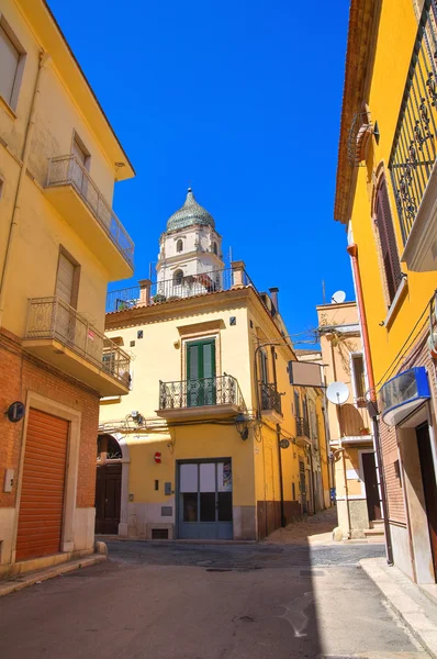 Para o beco. San Severo. Puglia. Itália . — Fotografia de Stock