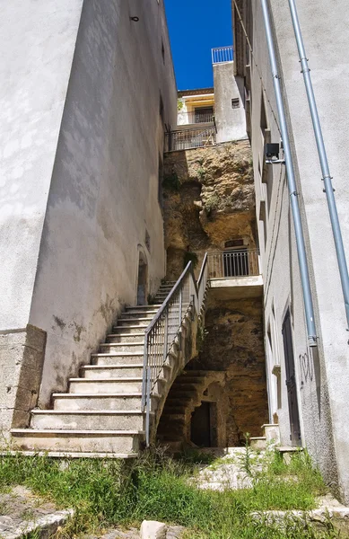 골목입니다. acerenza입니다. 바실리카 타입니다. 이탈리아. — 스톡 사진