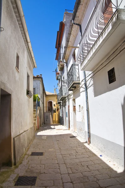 Aleja. Acerenza. Basilicata. Włochy. — Zdjęcie stockowe