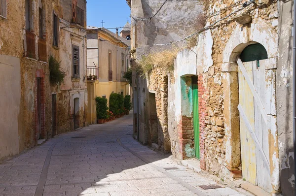Une ruelle. Genzano di Lucania. Italie . — Photo