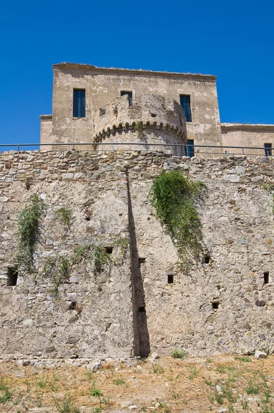 Schwabiska slottet rocca imperiale. Kalabrien. Italien. — Stockfoto