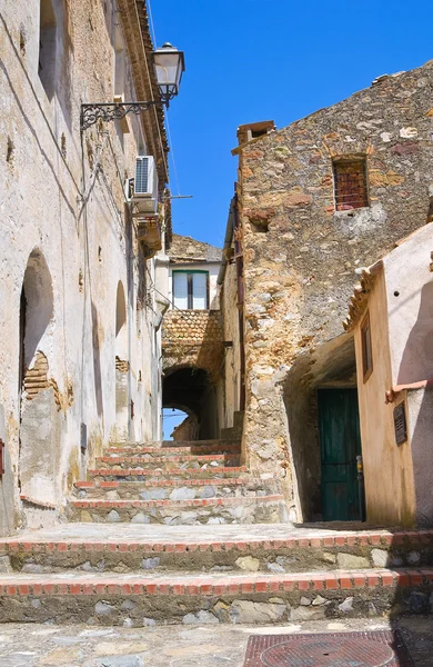 Steegje. Rocca imperiale. Calabria. Italië. — Stockfoto