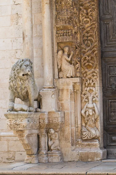 Catedral Duomo de Altamura. Puglia. Sur de Italia . — Foto de Stock