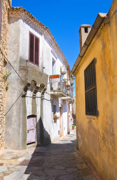 Gasse. rocca imperiale. Kalabrien. Italien. Stockbild