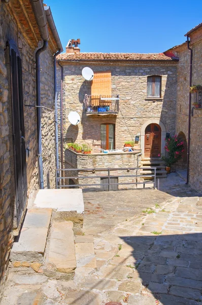 Alleyway. Guardia Perticara. Basilicata. Italy. — Stock Photo, Image