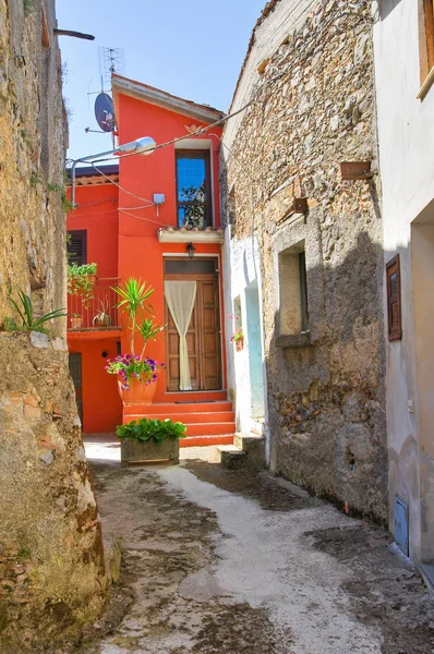 Para o beco. Viggianello. Basilicata. Itália . — Fotografia de Stock