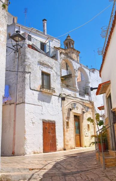 Para o beco. Laterza. Puglia. Itália . — Fotografia de Stock