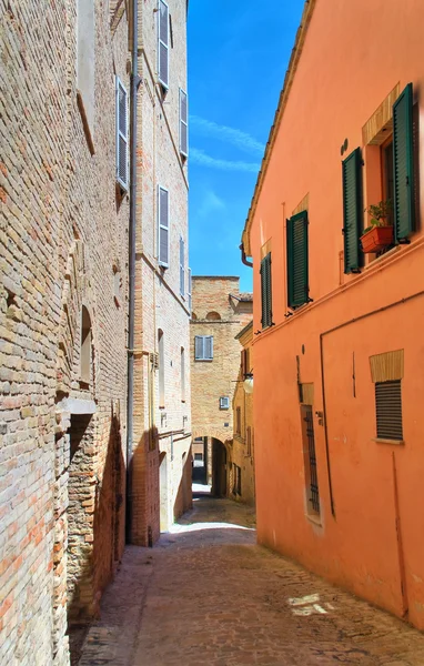 Alleyway. Macerata. Marche. Italy. — Stock Photo, Image
