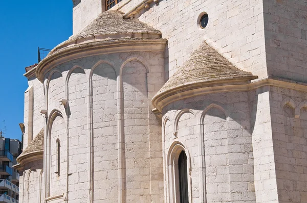 Bazilika církev St. Sepolcro. Barletta. Puglia. Itálie. — Stock fotografie
