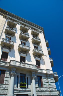 Tarihi saray. Bari. Puglia. İtalya.