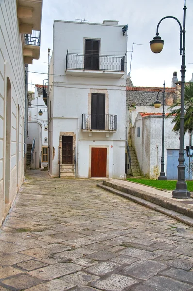 Para o beco. Noci. Puglia. Itália . — Fotografia de Stock