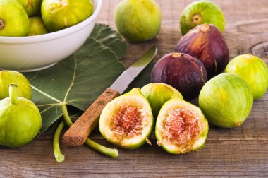 Ahşap sekmesinde tatlı incir.