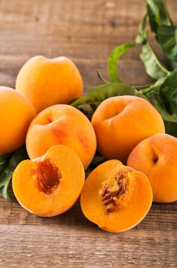 Şeftali sepet grubu.