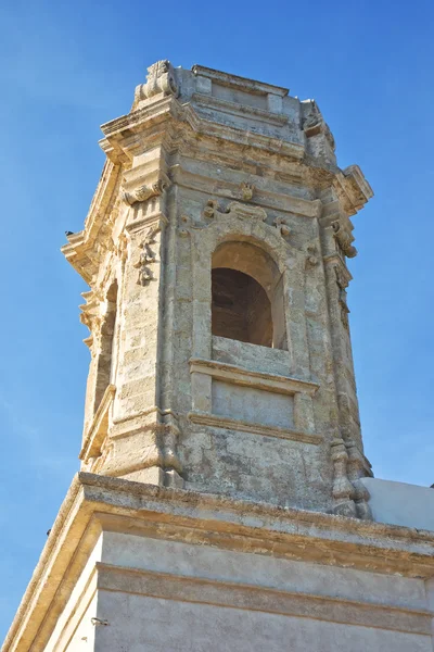 Kostel st. salvatore. Monopoli. Puglia. Itálie. — Stock fotografie