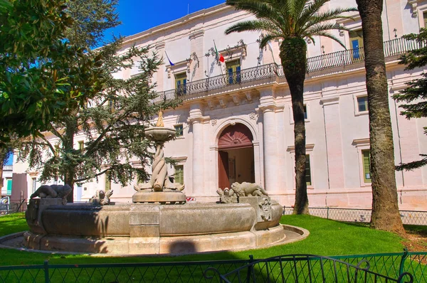 Herzogpalast. martina franca. Apulien. Italien. — Stockfoto