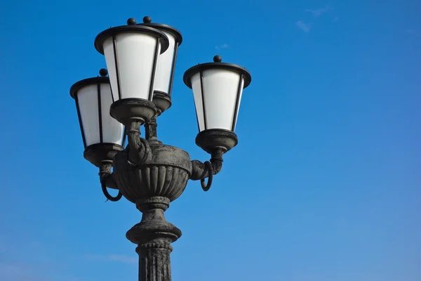 Imagem de uma luz de rua . — Fotografia de Stock