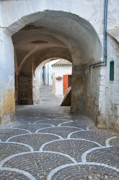 Steegje van Bovino. Puglia. Italië. — Stockfoto