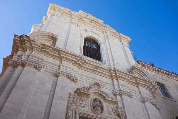 Iglesia de San Leonardo. Monopoli. Puglia. Italia . —  Fotos de Stock