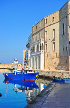 monopoli panoramik bir bakış. Puglia. İtalya.
