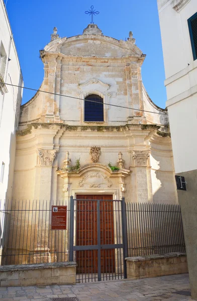 Iglesia Amalfitana. Monopoli. Puglia. Italia . — Foto de Stock