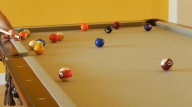 Bilardo eylem