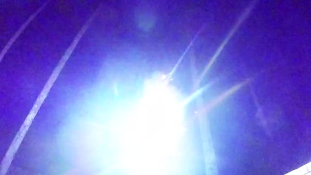 Feuerwerk und Lichtexplosionen — Stockvideo