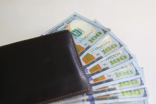 Wallet with one hundred dollar bills — Stock Photo, Image