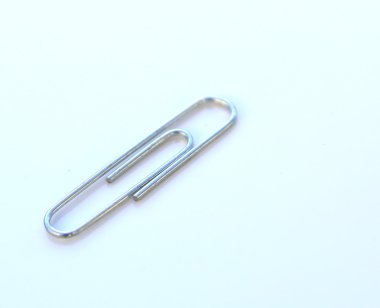 ataç beyaz üzerine izole edildi