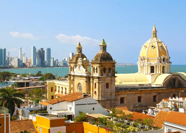 Historisch centrum van Cartagena, Colombia met de Caribische zee — Stockfoto