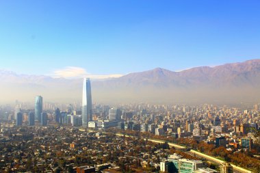 Santiago, Şili. Cerro San Cristobal'dan görünüm. 