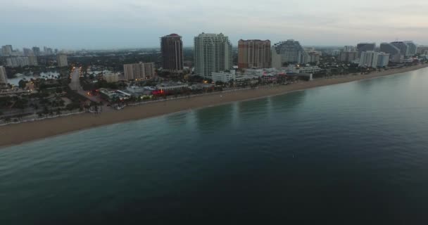 Fort Lauderdale Beach view from the ocean. Aerial video — Stock Video