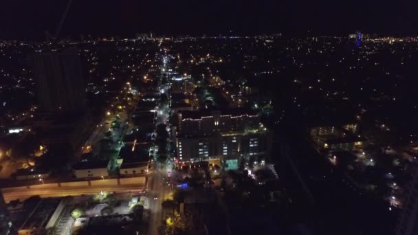 Vue aérienne de Fort Lauderdale, Floride la nuit. lumières — Video